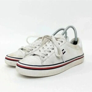 Tommy Hilfiger Fressian Low Top Lace-Up Sneakers